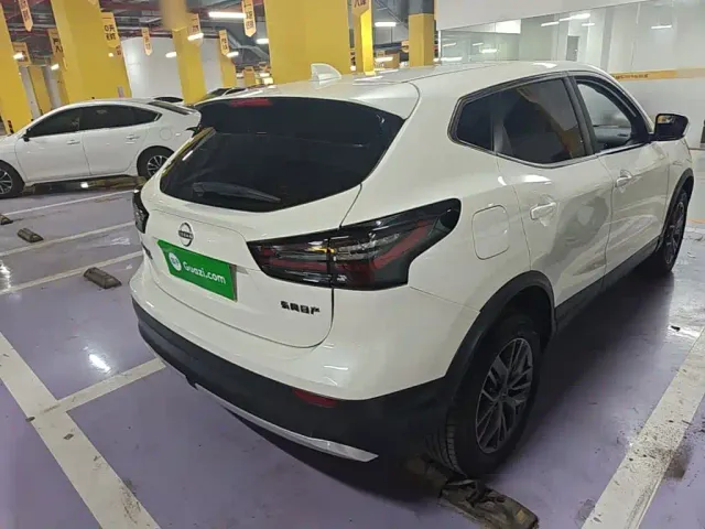 Nissan Qashqai — Фото автомобиля 6
