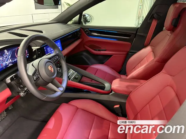 Porsche Macan — Фото автомобиля 9