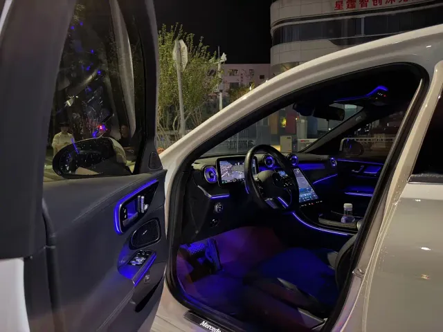 Mercedes-Benz C-Class — Фото автомобиля 4