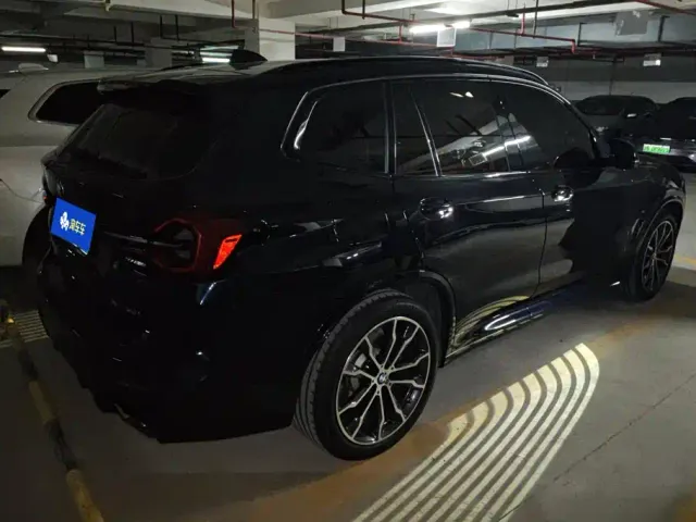 BMW X3 — Фото автомобиля 3