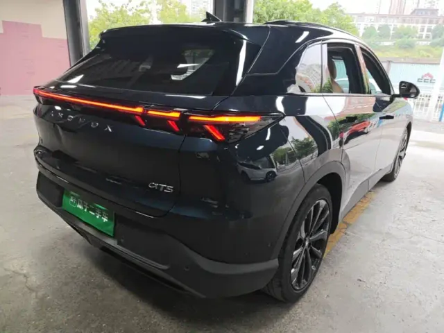 Arcfox Alpha T5 — Фото автомобиля 4