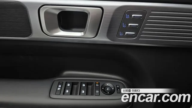 Hyundai Santafe — Фото автомобиля 12