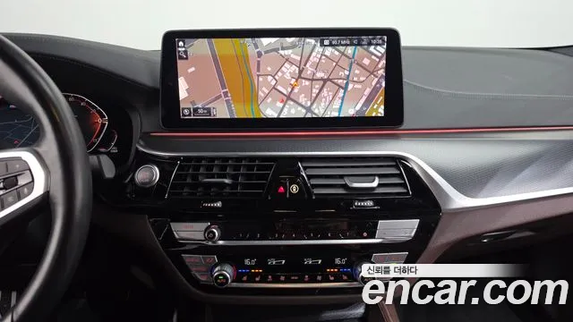 BMW 5-Series 5 серия (G30) 523d M Sport — Фото автомобиля 12