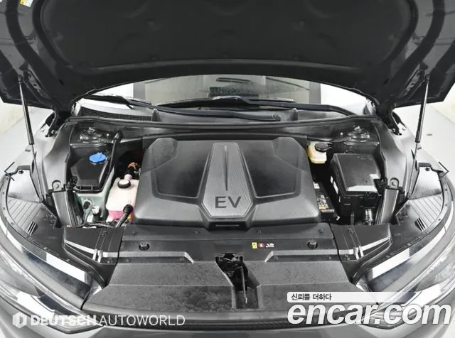 Kia EV6 — Фото автомобиля 6