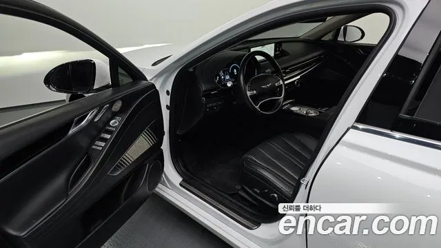 Genesis G80 RG3 — Фото автомобиля 15
