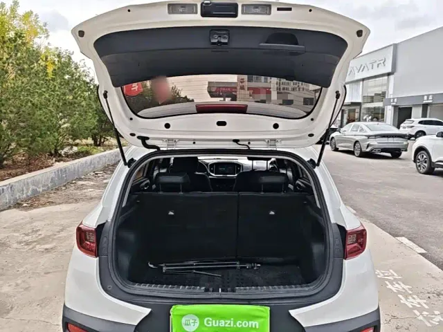 Kia KX1 — Фото автомобиля 18