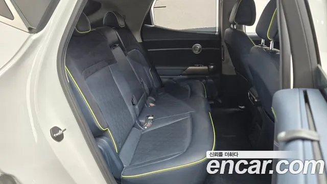 Genesis GV60 — Фото автомобиля 11