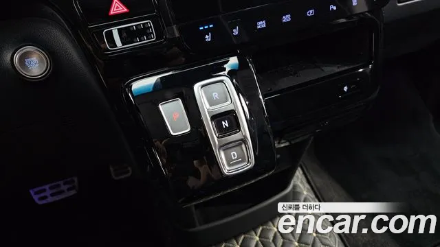 Hyundai Staria — Фото автомобиля 8