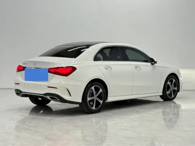 Mercedes-Benz A-Class — Фото автомобиля 6