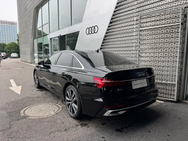 Audi Audi A6L 2024 55 TFSI quattro Exclusive Dynamic — Фото автомобиля 4