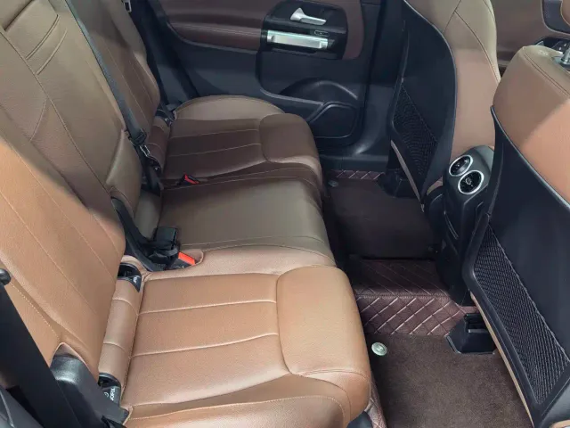 Mercedes-Benz GLB-Class — Фото автомобиля 12