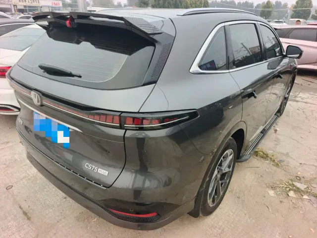 Changan CS75 Plus — Фото автомобиля 15