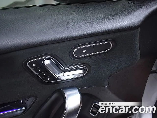 Mercedes-Benz A-Class W177 — Фото автомобиля 4