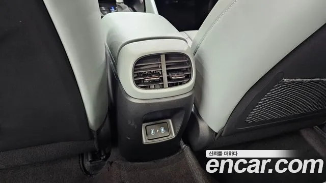 Hyundai Avante CN7 — Фото автомобиля 29