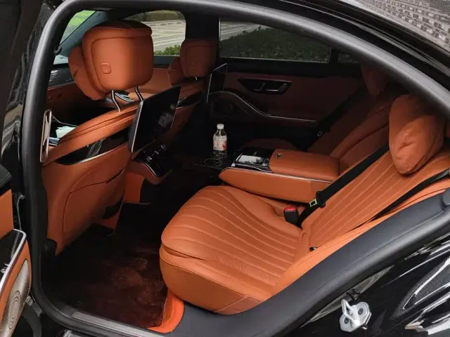 Mercedes-Benz S-Class — Фото автомобиля 11