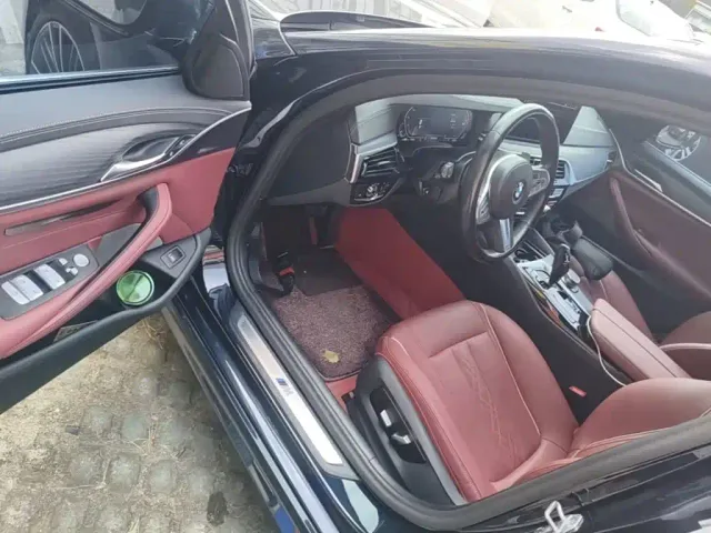 BMW 5 Series — Фото автомобиля 15