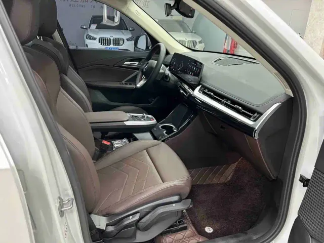BMW X1 — Фото автомобиля 8
