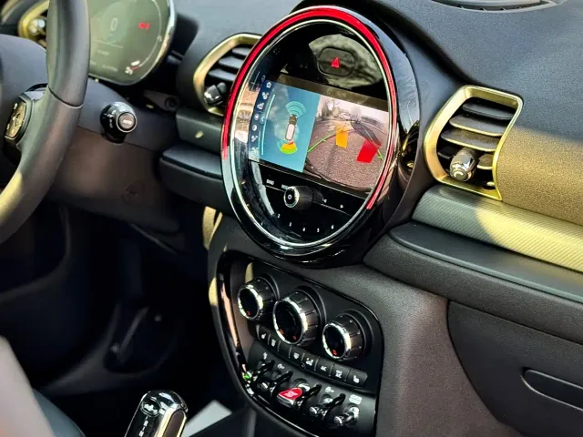 MINI Clubman — Фото автомобиля 16