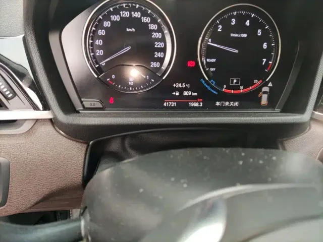 BMW X1 — Фото автомобиля 8