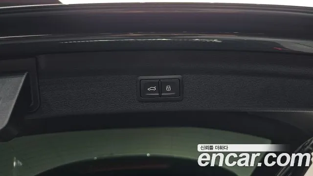 Audi Q3 35 TDI Premium — Фото автомобиля 24