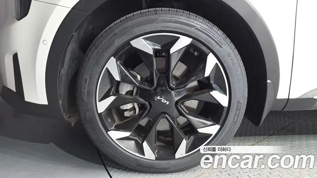 Kia Sorento Новый Sorento 4 поколение Бензин 2.5T 4WD — Фото автомобиля 5