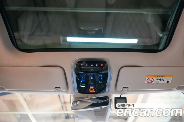 Mercedes-Benz S-Class — Фото автомобиля 13