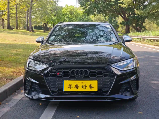 Audi S4 — Фото автомобиля 2