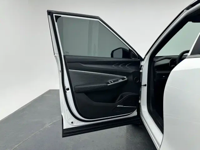 Geely Boyue — Фото автомобиля 16