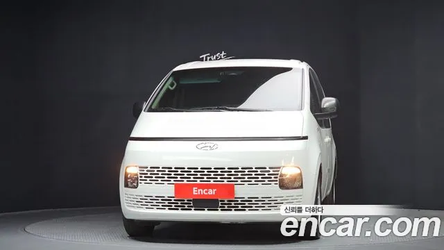 Hyundai Staria Staria Карго 5 мест — Фото автомобиля 3