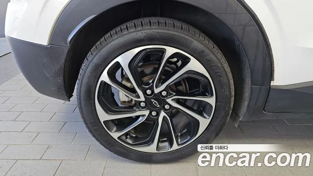 Chevrolet Bolt EUV — Фото автомобиля 5