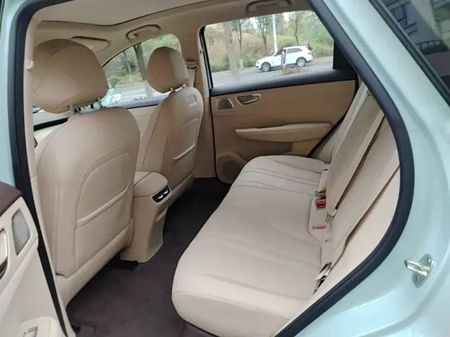 Shangjie SUV — Фото автомобиля 16