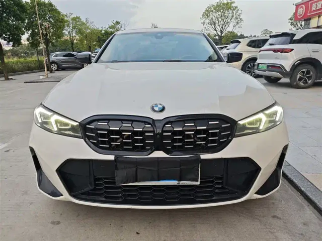 BMW 3 Series — Фото автомобиля 3