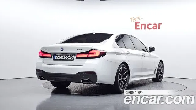 BMW 5-Series 5 серия (G30) 530i xDrive M Sport — Фото автомобиля 2