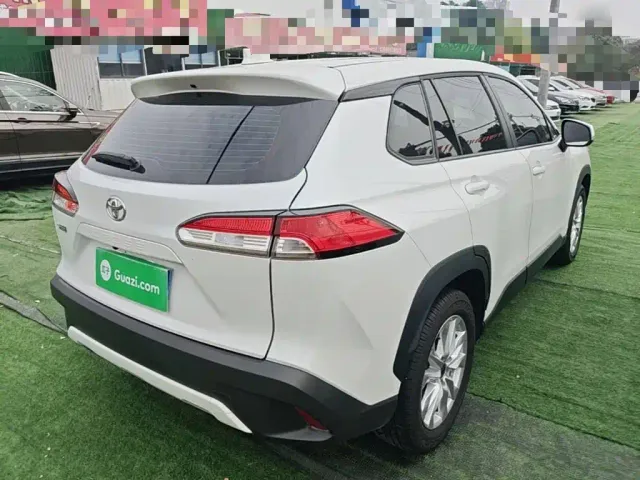 Toyota Corolla Cross — Фото автомобиля 6