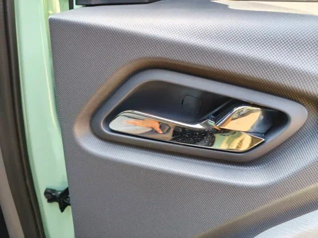 Wuling Hongguang Mini EV — Фото автомобиля 12