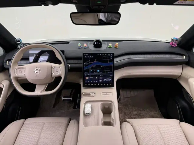 Nio EC7 — Фото автомобиля 9