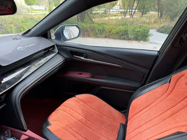 Toyota Camry — Фото автомобиля 17