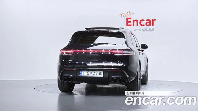 Porsche Macan — Фото автомобиля 4