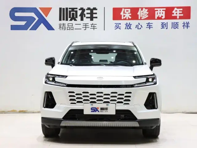 Toyota Wildlander — Фото автомобиля 2