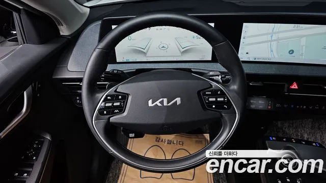 Kia EV6 — Фото автомобиля 14