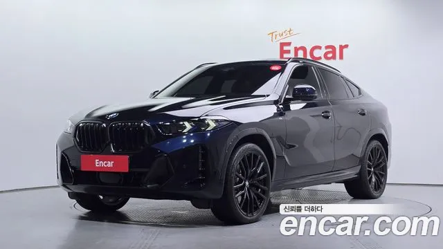 Фотография автомобиля — BMW X6 G06