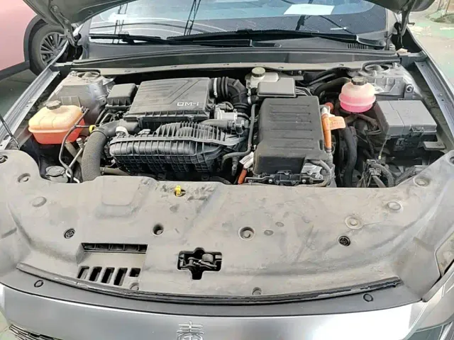 BYD Qin PLUS — Фото автомобиля 19
