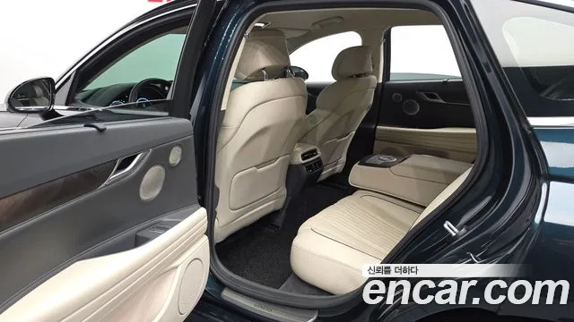 Genesis G80 Бензин 2.5 турбо 2WD — Фото автомобиля 24