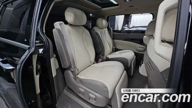Kia Carnival 4th Gen — Фото автомобиля 18