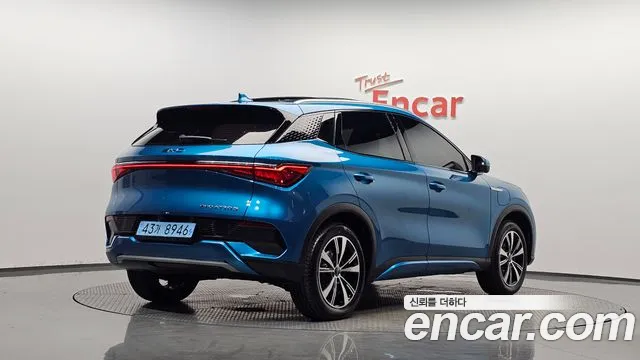 BYD Atto 3 — Фото автомобиля 2