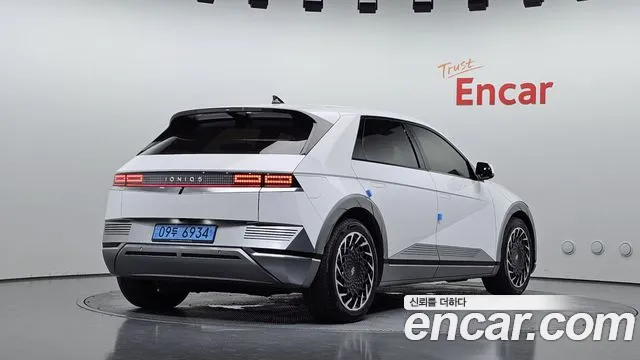 Hyundai Ioniq5 — Фото автомобиля 2
