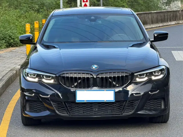 BMW 3 Series — Фото автомобиля 7