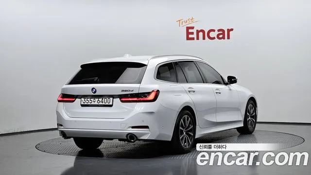 BMW 3-Series 3 серия (G20) 320d Touring — Фото автомобиля 2