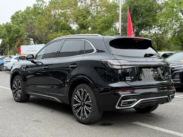 Hongqi HS5 — Фото автомобиля 6