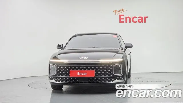 Hyundai Grandeur GN7 — Фото автомобиля 3